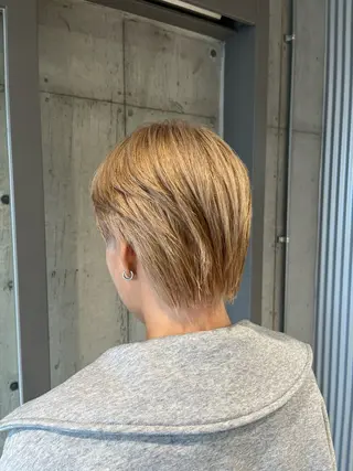 ショート カラー ヘアアレンジ 傷ませないカラー・ ボブ・リクト💥のヘアスタイル