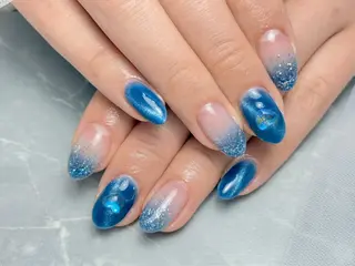 ネイル マジックミラー所属・マジック ミラーのネイルデザイン