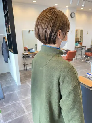 ショート カラー ショート、ボブ シマダマサトのヘアスタイル