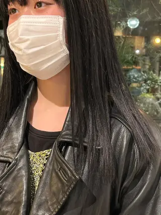 ロング ZEST kalon RINAのヘアスタイル