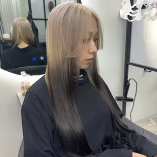 ロング カラー Ren. 🦋デザインカラーのヘアスタイル