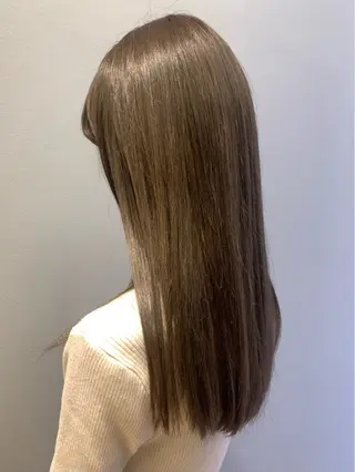 カラー 田中 優菜のヘアスタイル