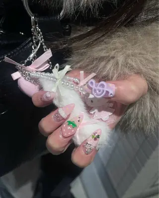 ネイル BERA NAILSのネイルデザイン