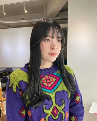 ロング カラー Ogata Marinaのヘアスタイル