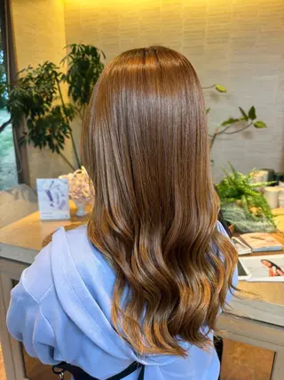 カラー 加藤 礼奈のヘアスタイル