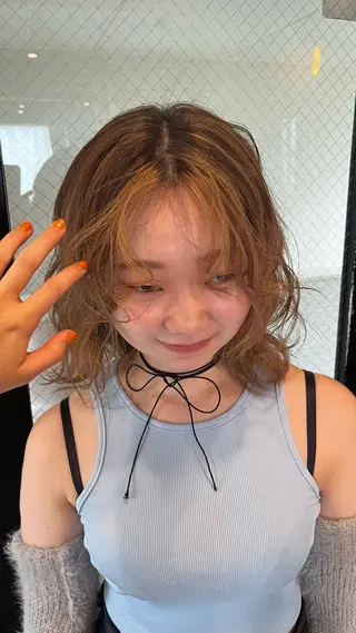 カラー ヘアアレンジ YUI／レイヤー カット/透明感カラーのヘアスタイル