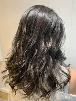 ロング EARTH 志木店のヘアスタイル