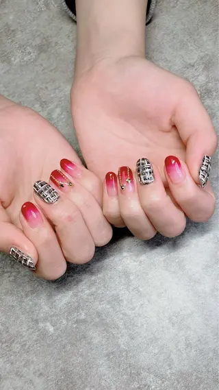 ネイル haleyume所属・shino🌟 痛ネイルのネイルデザイン