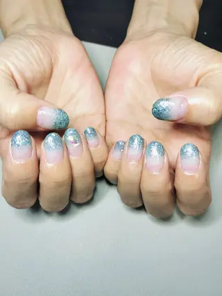 ネイル EmaNail肥後橋所属・EmaNail  MAKIのネイルデザイン