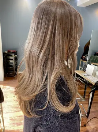 ロング Chihiro .のヘアスタイル