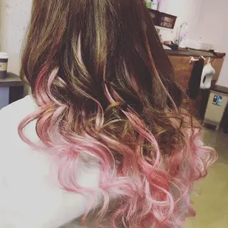 セミロング ケアブリーチ&シール エクステの店和田翔莉のヘアスタイル