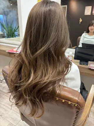 ロング パーマ HAIR LOUNGE DIALOGE所属・西田 敏幸のヘアスタイル