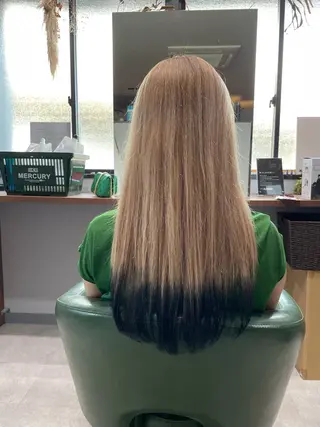 ロング カラー Urio所属・今雪 聡美のヘアスタイル