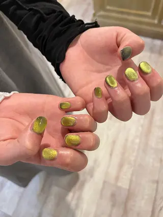 ネイル une／YUKINA 🫧大人nuanceのネイルデザイン