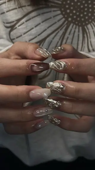 ネイル 矢野 菜月のネイルデザイン