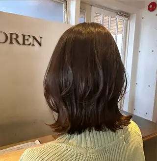 ミディアム LOREN    jiyugaoka所属・山本美月🪞艶カラー 🐈‍⬛暖色カラーのヘアスタイル