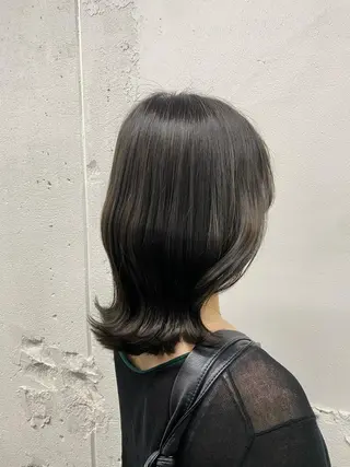 ミディアム 🍓URARA 🥀最強ハイトーン❤のヘアスタイル