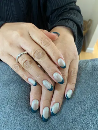 ネイル VIBLISS所属・VIBLISS福岡 tomokoのネイルデザイン