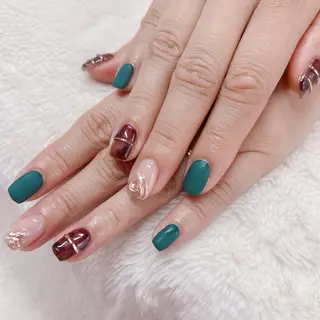 ネイル Emi lyのネイルデザイン