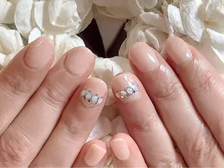 ネイル Libertybell所属・iiso nailのネイルデザイン