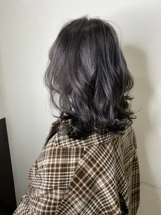 ミディアム カラー AMI ウルフパーマ/メンズのヘアスタイル