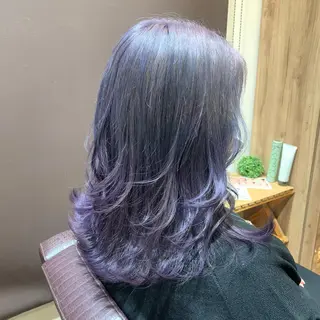 ミディアム カラー ヘアアレンジ 土谷 優乃のヘアスタイル