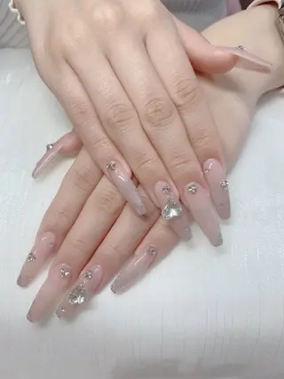 ネイル UniqueNail 長さだし専門店のネイルデザイン