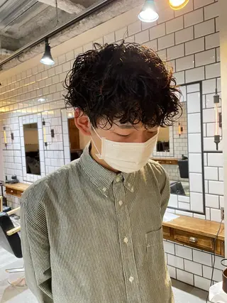ショート カラー パーマ メンズ メンズヘア/レイヤー /ボブ山内春輝のヘアスタイル