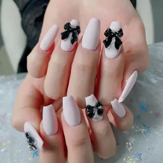 ネイル Queens momoのネイルデザイン