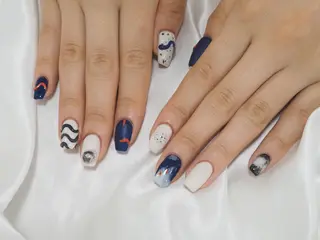 ネイル 魚谷 日菜のネイルデザイン