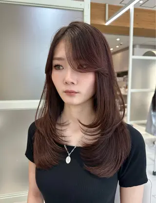 ロング oto🎀×美髪× シースルー前髪🤍のヘアスタイル