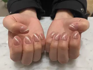 ネイル ネイル&アイ QUEEN&CRIMSON所属・眉WAX/ピーリング ホワイトニングの眉毛・アイブロウイメージ