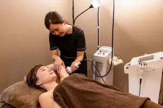 美PLACE所属・m oecaのエステ・リラクイメージ