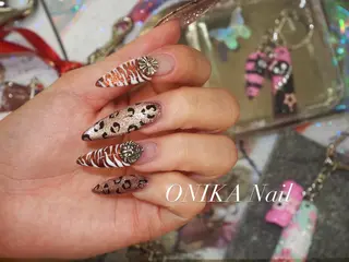 ネイル ONIKA Nail 青山通り店所属・ONIKA Nail 表参道A4徒歩2分のネイルデザイン