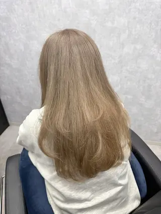 ロング ハイトーン×艶カラー 🤍MIZUKIのヘアスタイル