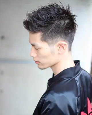 ショート カラー メンズ 成松 勇治のヘアスタイル