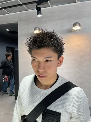 ショート パーマ メンズ 垢抜けハイトーン☀／ 笑顔の美容師／しゅんのヘアスタイル