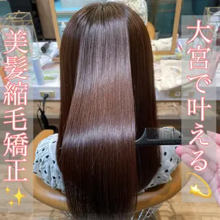 セミロング 山本翔一郎 韓国顔周りレイヤーのヘアスタイル