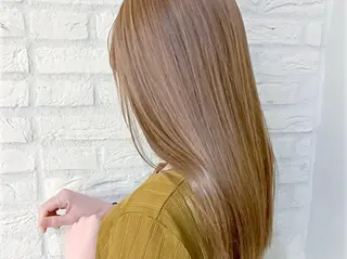 ロング カラー 天野 琉那のヘアスタイル