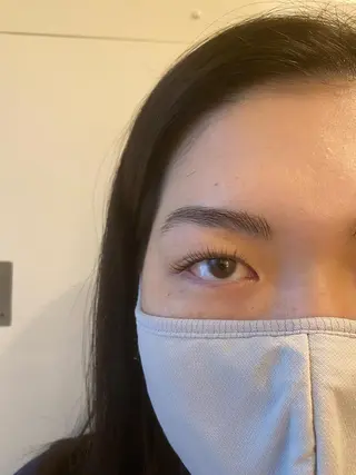 マツエク・マツパ miien(SALONVILLAGE内)所属・MOE /渋谷・明治神宮前のマツエク・マツパデザイン