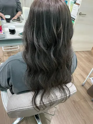 ロング 🐆アンドウ チカコ🦓のヘアスタイル