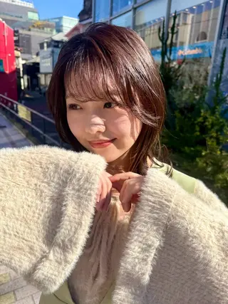 ミディアム カラー CORE blanc所属・COREblanc ゆきの／表参道 原宿のヘアスタイル