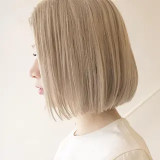 ショート カラー シロ ⭐︎のヘアスタイル