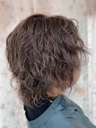 ショート パーマ ゴトウ エイイチのヘアスタイル