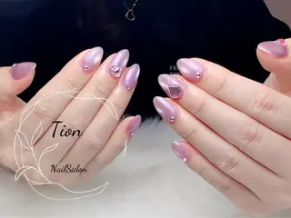 ネイル Nailsalon Tion武蔵小杉店所属・Nailsalon Tion武蔵小杉店のネイルデザイン