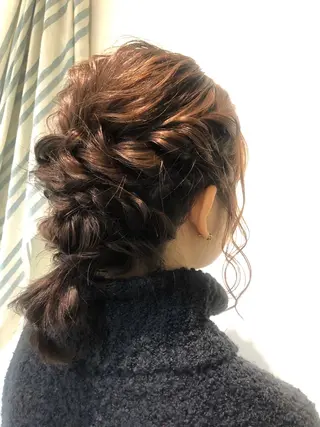 ミディアム ヘアアレンジ ニイムラ ミキのヘアスタイル