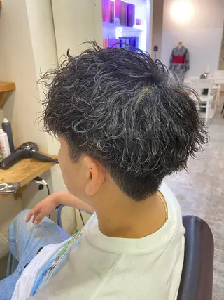 ショート パーマ メンズ パーマ特化/フェザー パーマシャドウ/真生のヘアスタイル