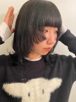 セミロング musiiik saya/今泉のヘアスタイル