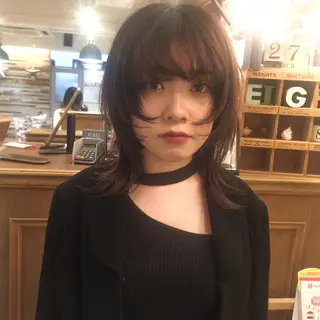 セミロング カラー ホワイト&レイヤーカ ットエクステ長畠俊輔のヘアスタイル