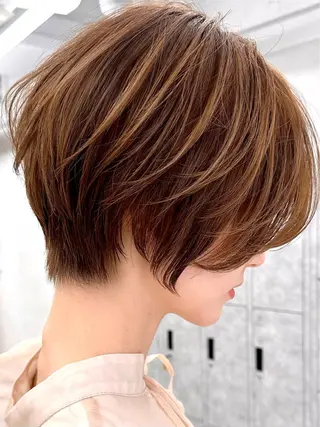 ショート レイヤー/韓国/ 顔周り/しんやのヘアスタイル